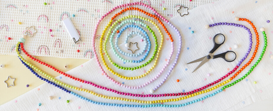 Collana dell'anno personalizzata per bambini con perline di legno per imparare il ciclo dell'anno